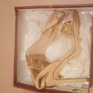 Nude colored heels with gold beads